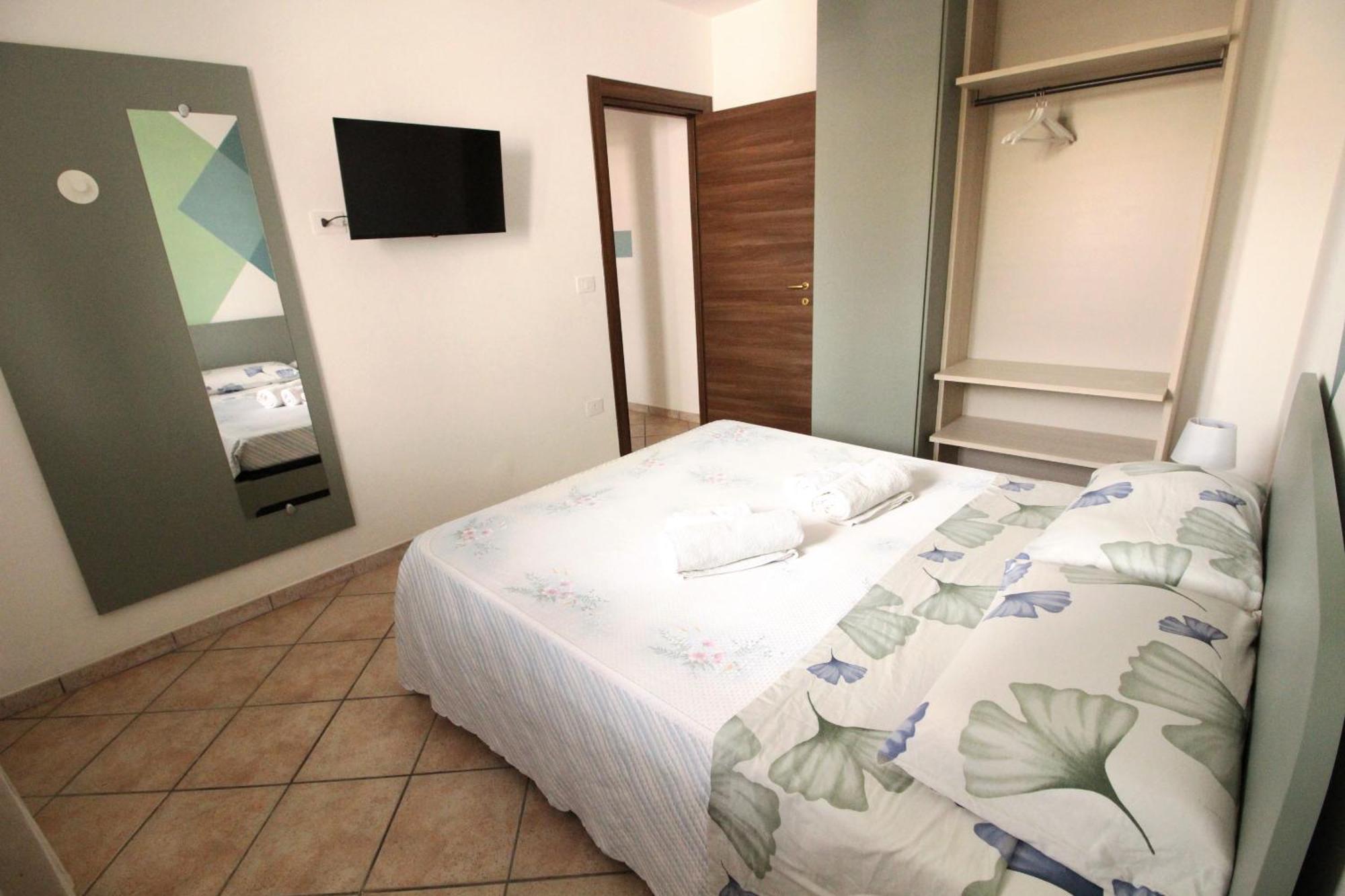 Residence Mare Azzurro Torre San Giovanni Ugento Exteriör bild